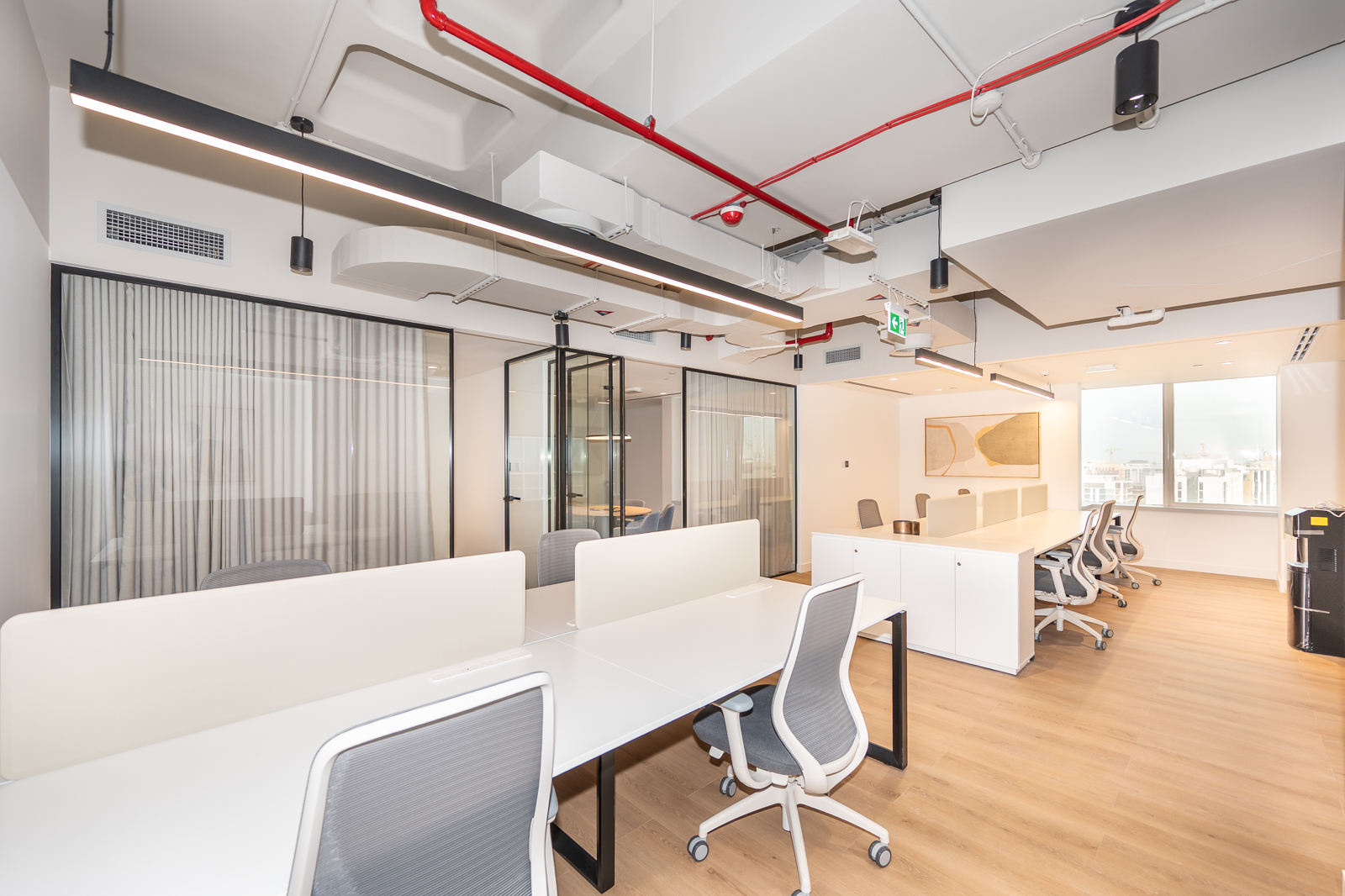 Office for rent in Millennium Plaza Hotel Y Commercial Tower at 754,950 AED per year