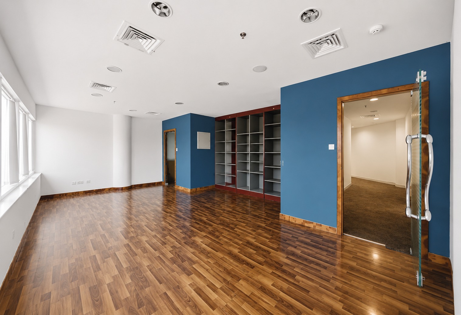 https://storage.engageplatform.ai/crc/properties/images/EP-1639542/gwvAx3OulwEVDRciiYJqBsIjNOMmYeo5ldRiPLnC.jpg
