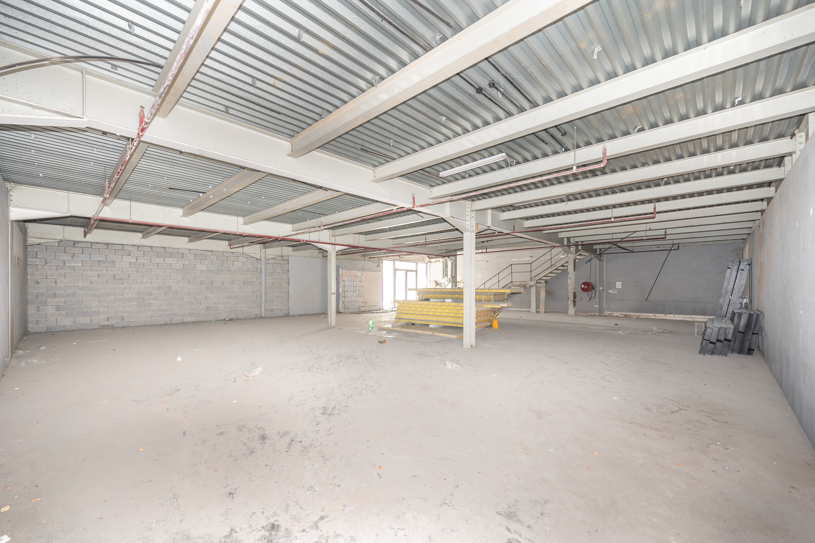 Warehouse for rent in Al Quoz Industrial Area 3 at 676,646 AED per year