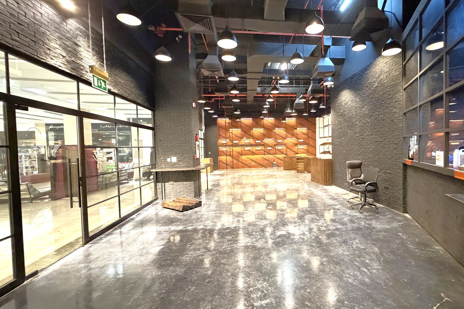 Retail for rent in Nation Towers at 337,500 AED per year