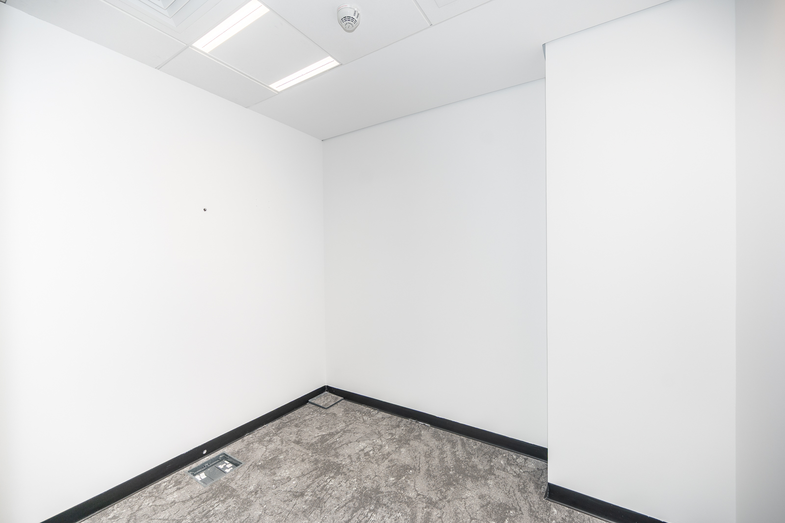 https://storage.engageplatform.ai/crc/properties/images/EP-1641156/jNanTVeYD3G6LGpbmgZAn12UEOtyMDNYiHuQ6I7i.jpg
