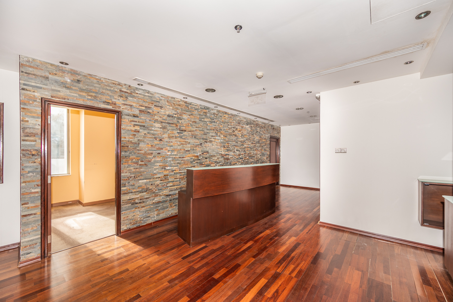 Fully Fitted | Grade A Office | DDA FZ License