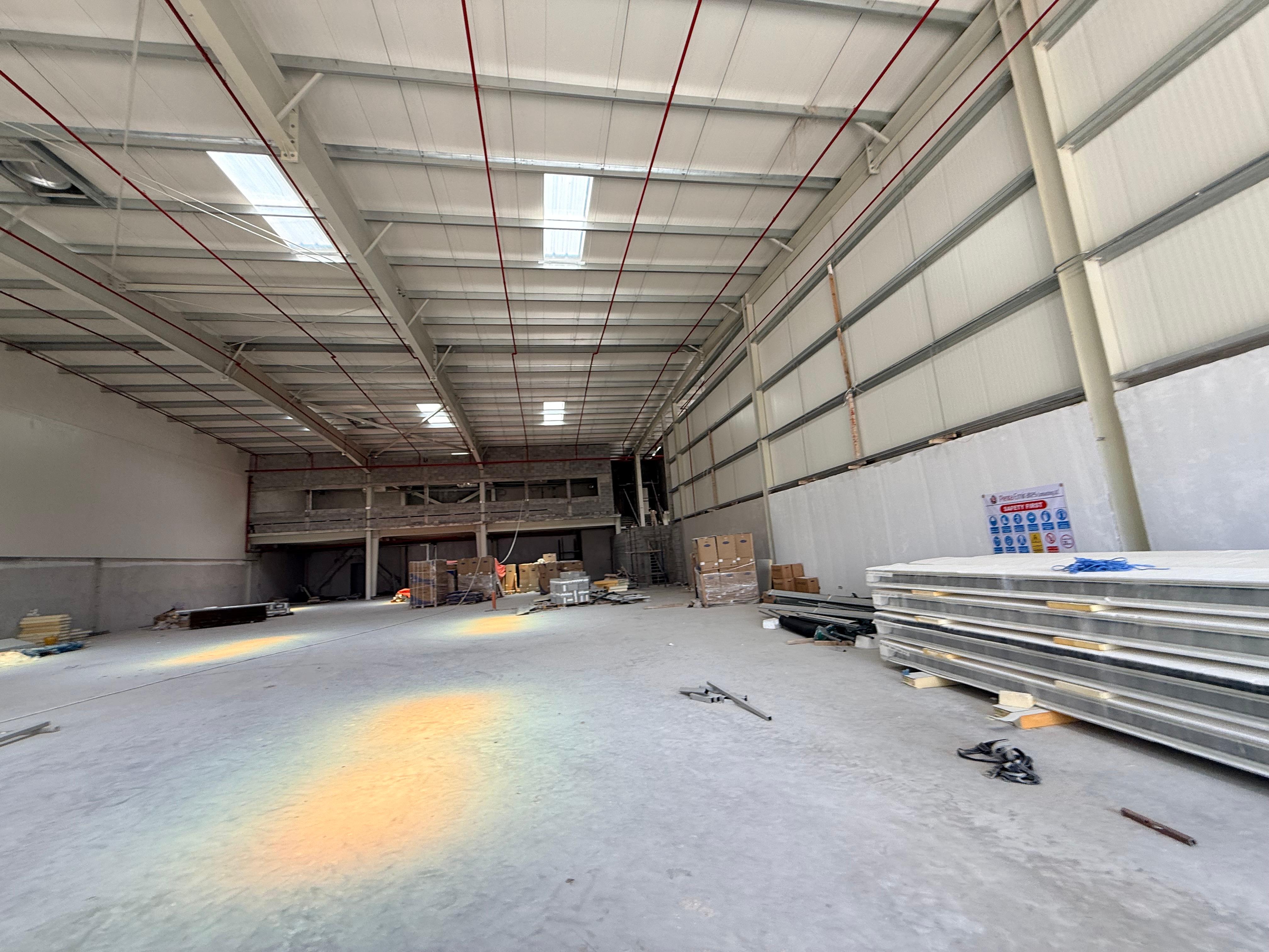 https://storage.engageplatform.ai/crc/properties/images/EP-1642292/EzCZ8Xq7dbiw0ZffWz7lY35D48ojf7eWalvsnG7b.jpg