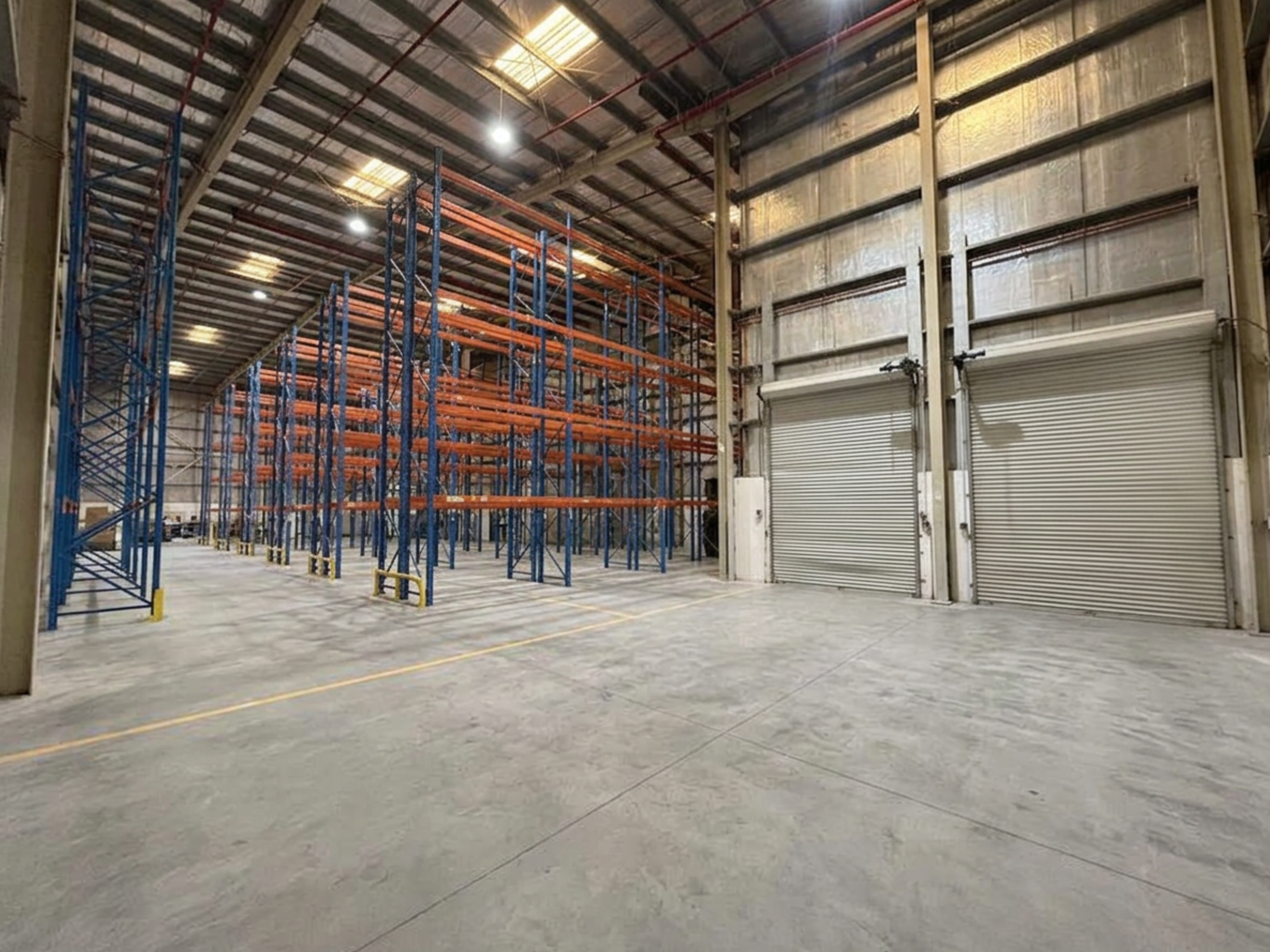 Warehouse for rent in Freezone South at 668,195 AED per year