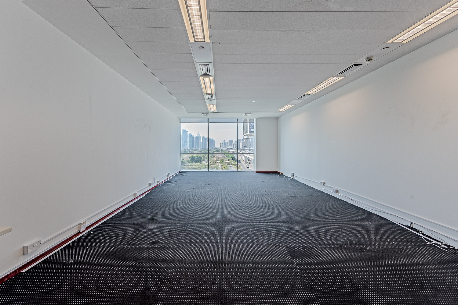 Upscale Area | Ready Unit | Grade A Office