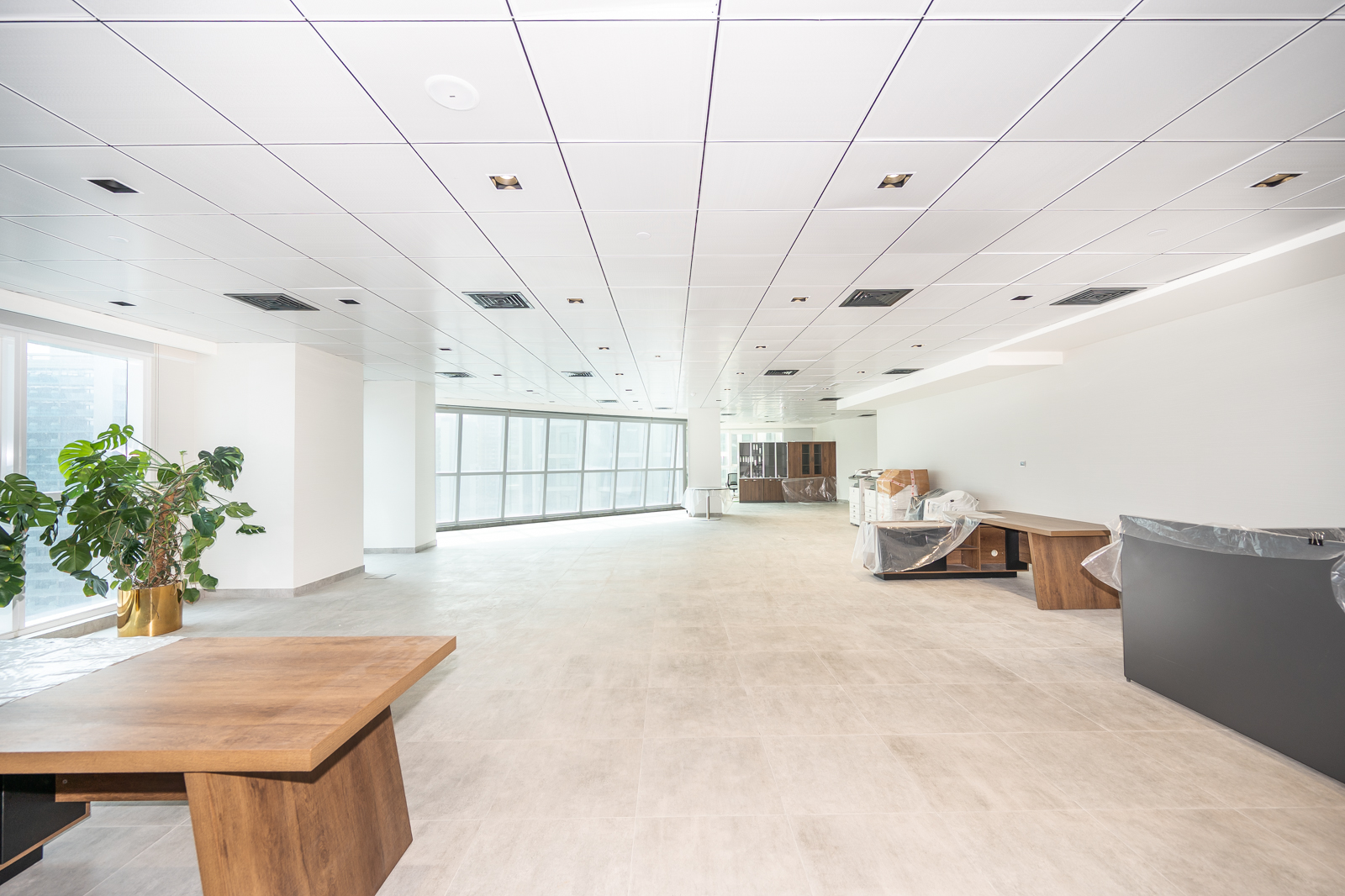 Grade A Office | 5 Parking | Prime Location