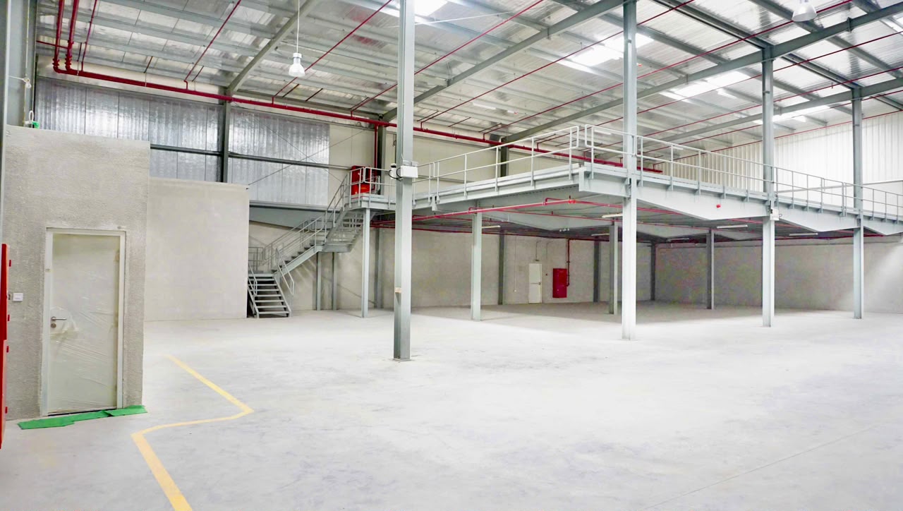 Eaves Height 8 Meters | Great Location