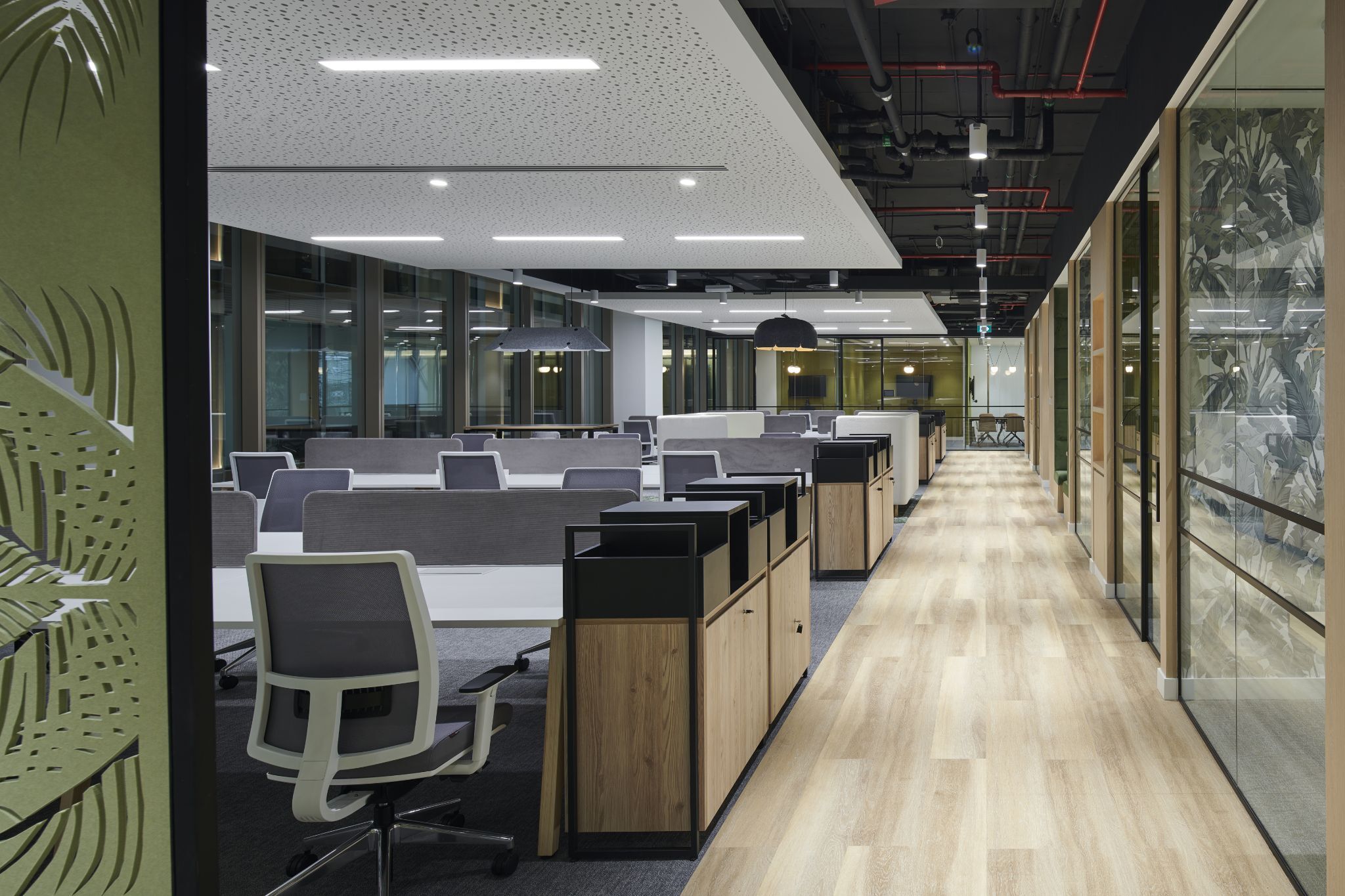 High-End Office | Fully fitted with partitions