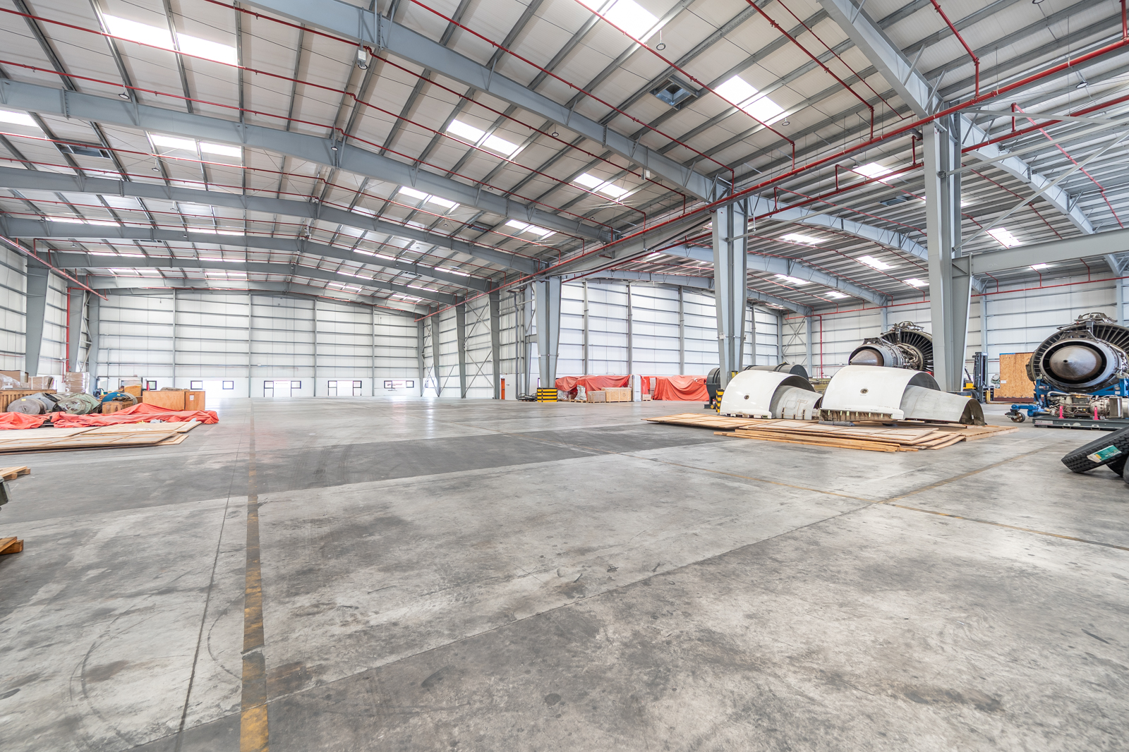 Brand-New | 11.15m Height | 800kW | 12x16m Doors