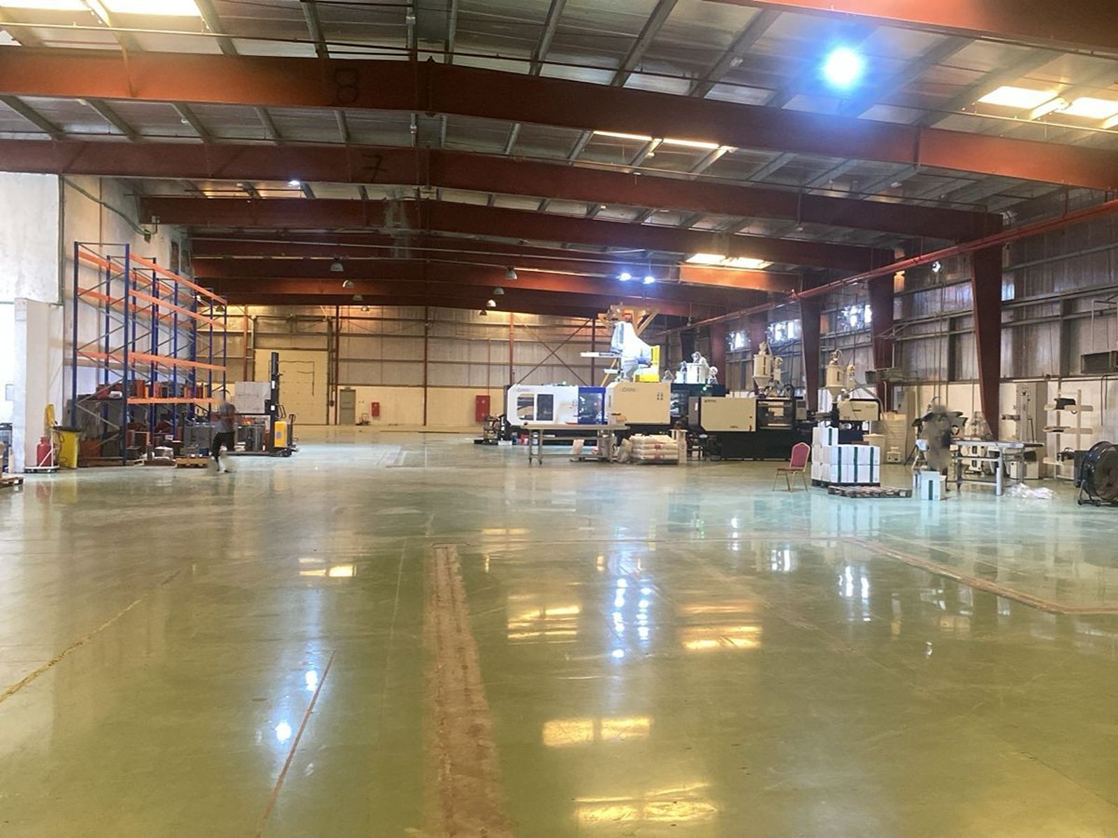 Warehouse with Mezzanine Office | High Power
