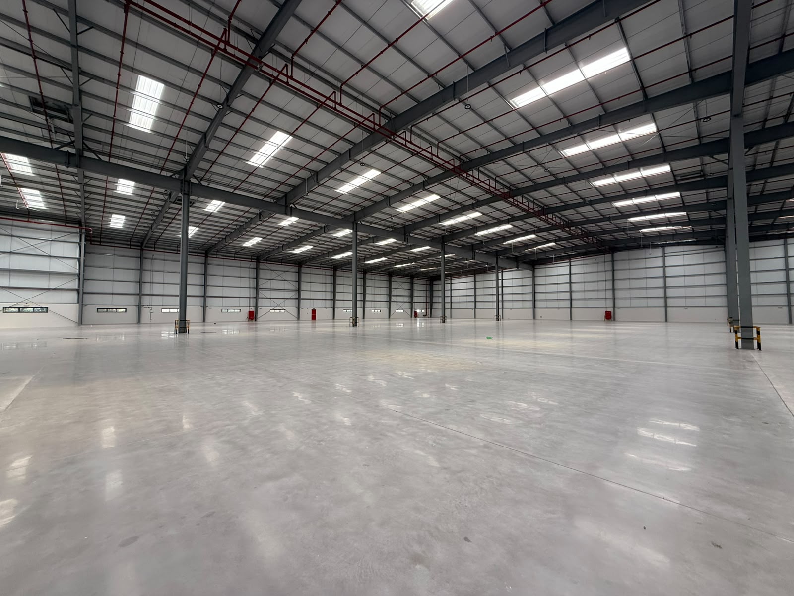 Garde A Warehouse I High Power I Office & Parkings