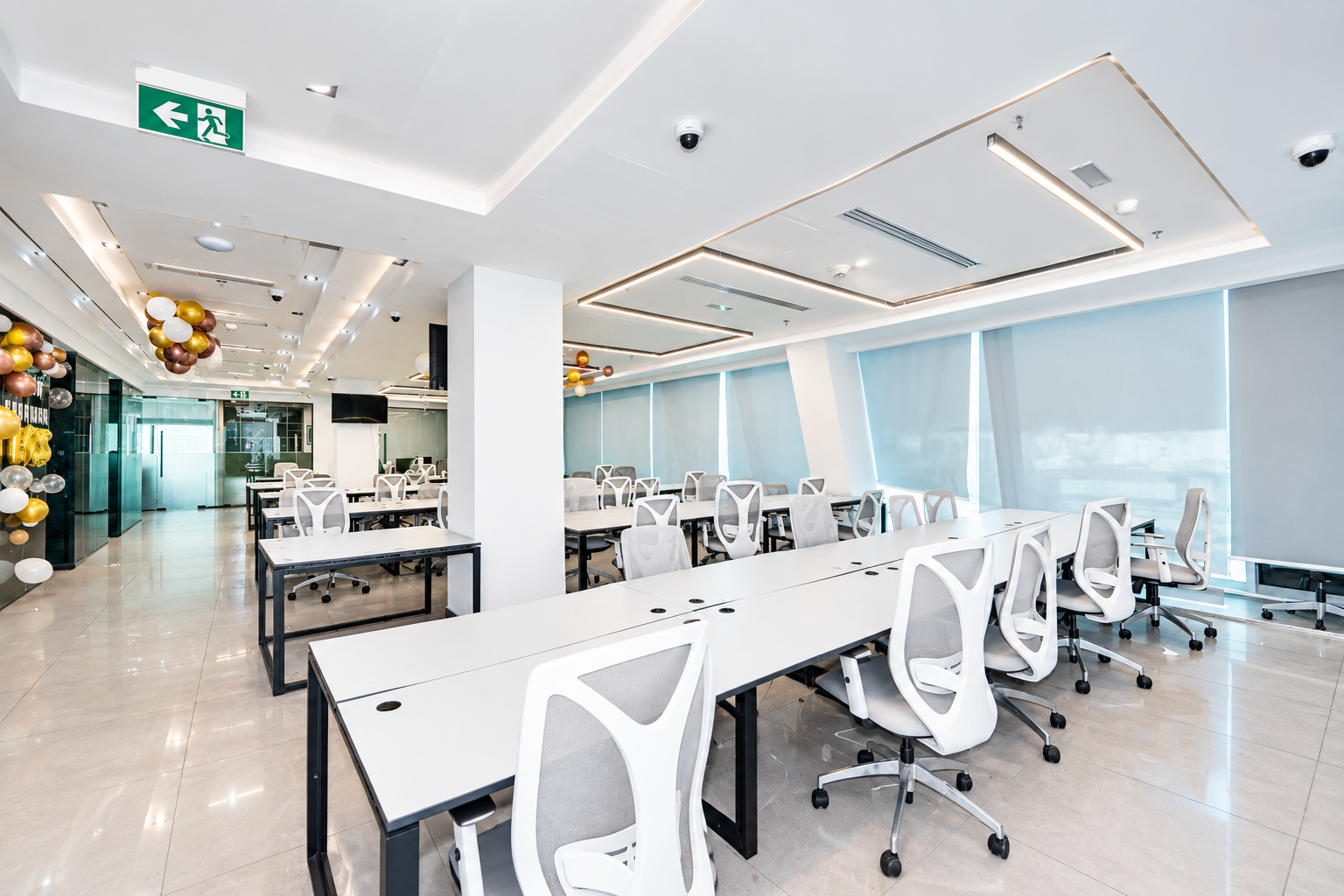 Spacious Office | Near Metro | 8 Parking