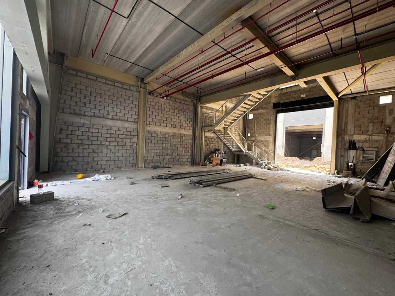 Industrial Warehouse | 5486 sqft | Power 52 KWH