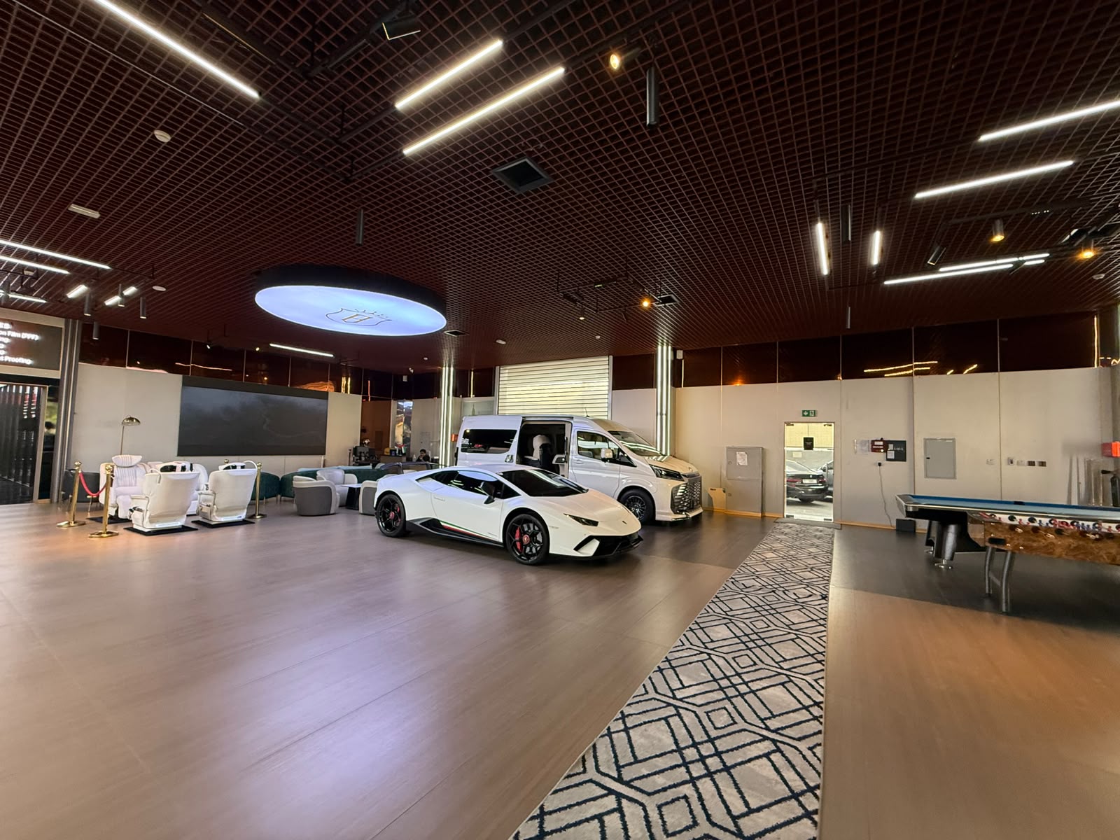Ground Floor Showroom | 24,599 sqft | 10 Parking