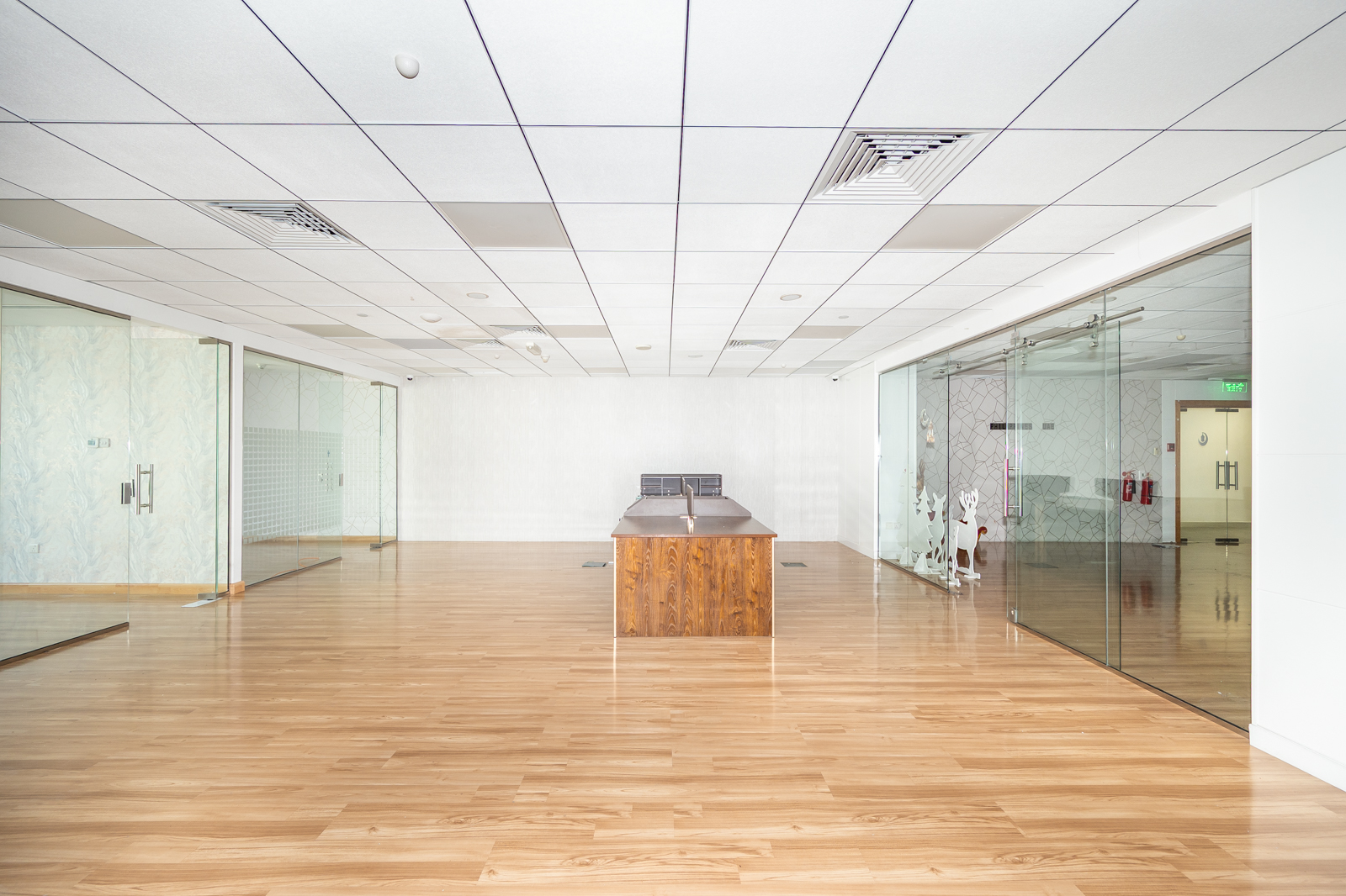 3 Allocated Parking | Fitted Office | Vacant