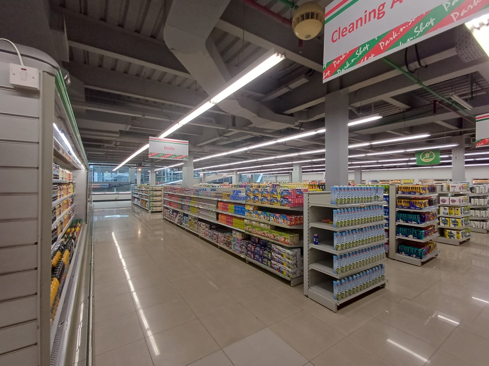 Fitted Showroom | Near Metro | 5000 sqft | DIP
