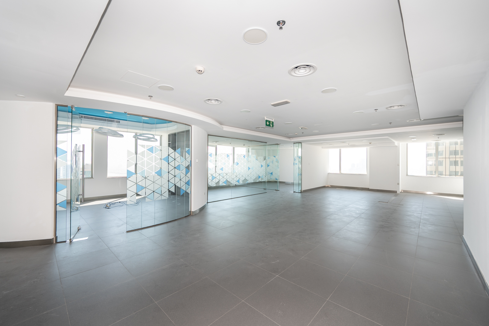 Office Near Metro | DDA License | Chiller Free