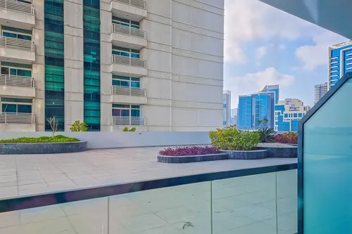 Apartment in Dolphin Tower