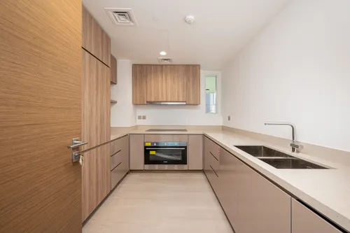 3 Bedrooms Apartment in Urban Oasis