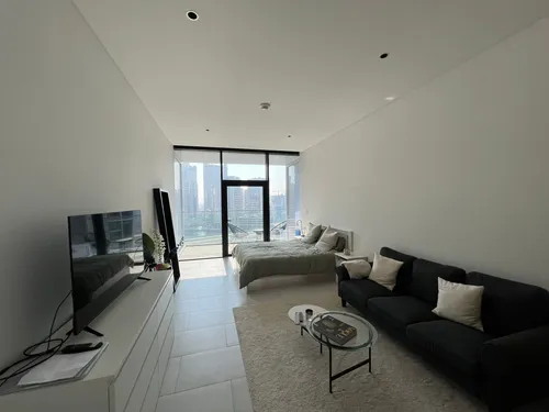  Apartment in Marquise Square Tower