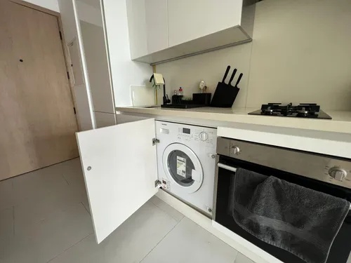 Apartment in Marquise Square Tower