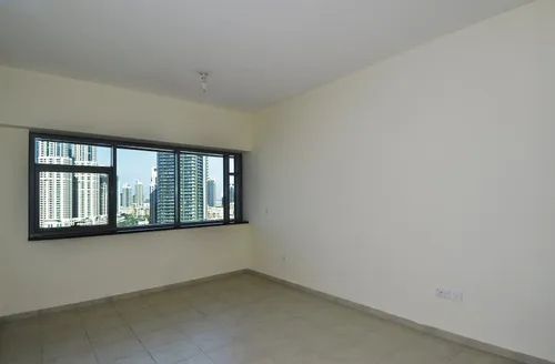 2 Bedrooms Apartment in Executive Tower C