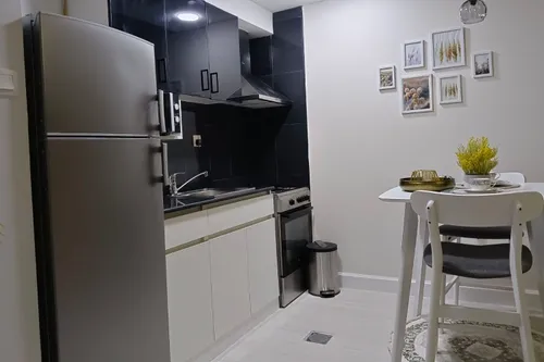  Apartment in Park Central