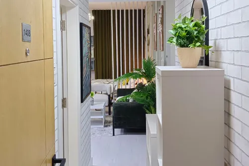  Apartment in Park Central
