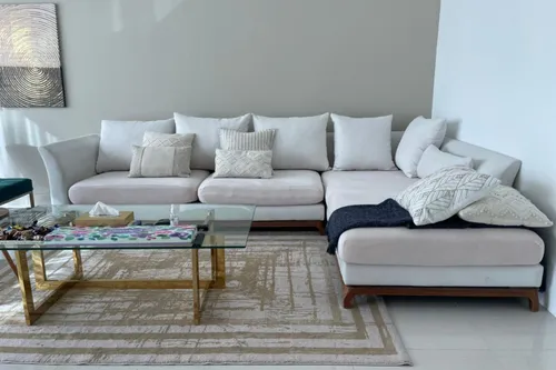 2 Bedrooms Apartment in The Residences at Business Central