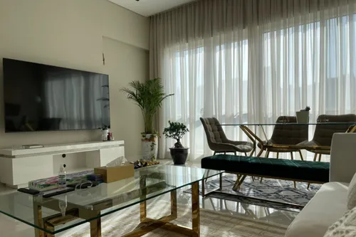 2 Bedrooms Apartment in The Residences at Business Central