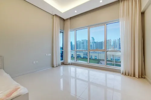 2 Bedrooms Apartment in The Residences at Business Central
