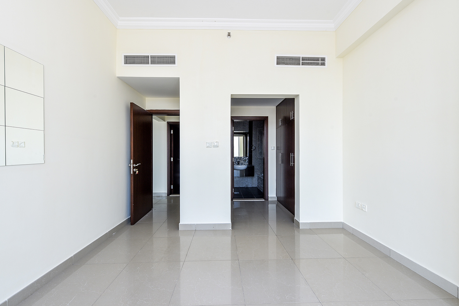 1 Bedroom Apartment in Fairview Residency