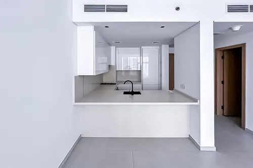 1 Bedroom Apartment in Marquise Square Tower