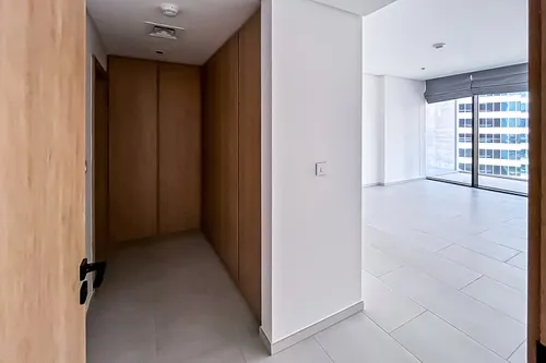 1 Bedroom Apartment in Marquise Square Tower