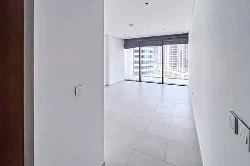 1 Bedroom Apartment in Marquise Square Tower
