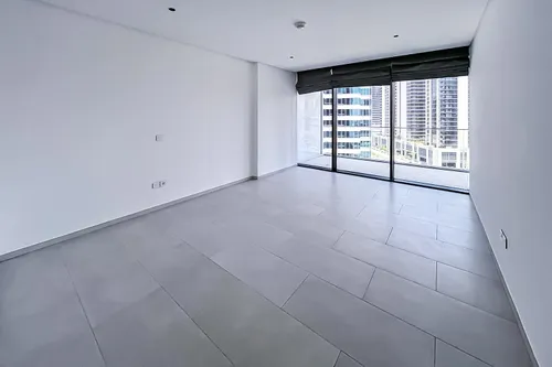 1 Bedroom Apartment in Marquise Square Tower