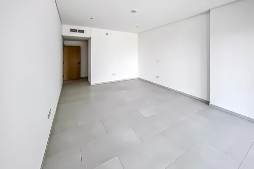 1 Bedroom Apartment in Marquise Square Tower