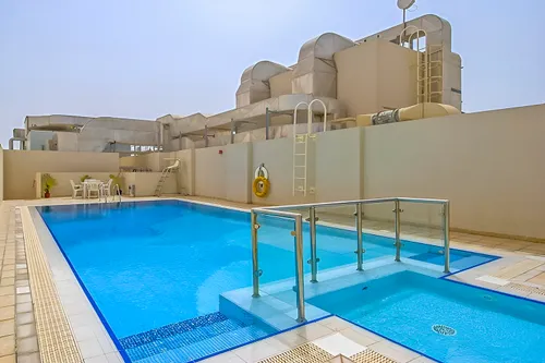 1 Bedroom Apartment in Mayfair Tower