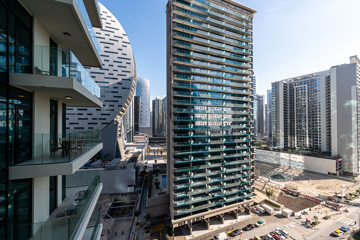 1 Bedroom Apartment in Urban Oasis