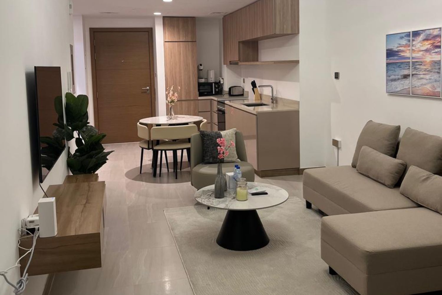 1 Bedroom Apartment in Urban Oasis