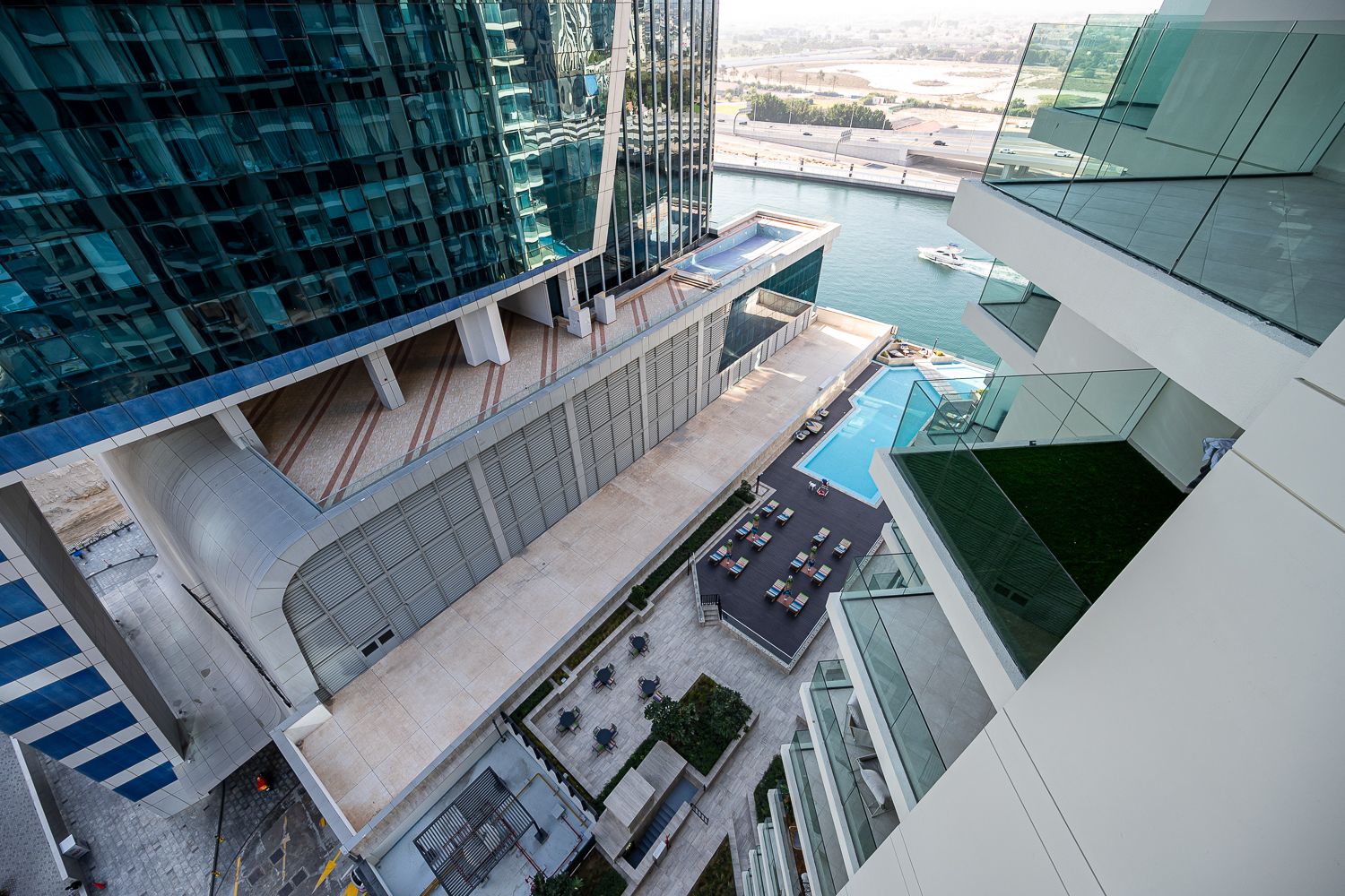 1 Bedroom Apartment in Urban Oasis