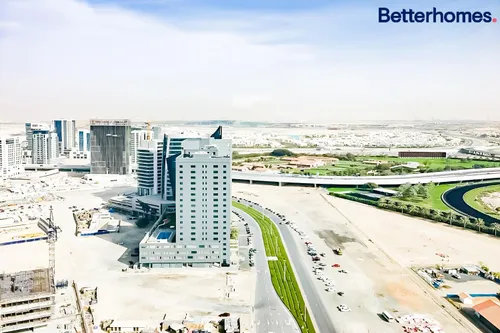 2 Bedrooms Apartment in Millennium Atria Business Bay