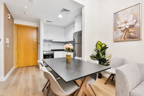1 Bedroom Apartment in Mayfair Residency
