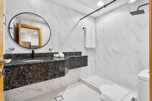 1 Bedroom Apartment in Mayfair Residency