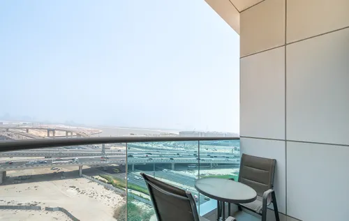 1 Bedroom Apartment in The Bay