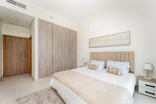 1 Bedroom Apartment in The Bay