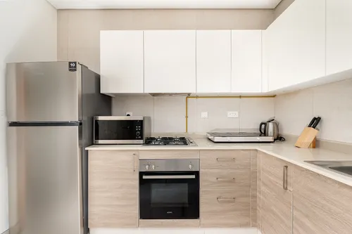 1 Bedroom Apartment in The Bay