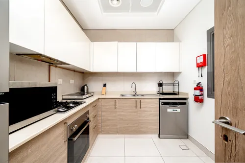 1 Bedroom Apartment in The Bay