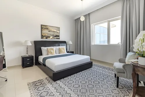 2 Bedrooms Apartment in The Residences at Business Central