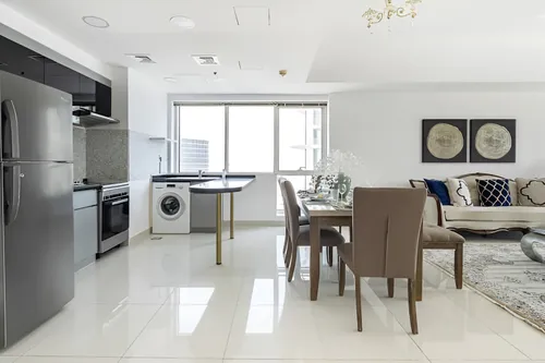 2 Bedrooms Apartment in The Residences at Business Central